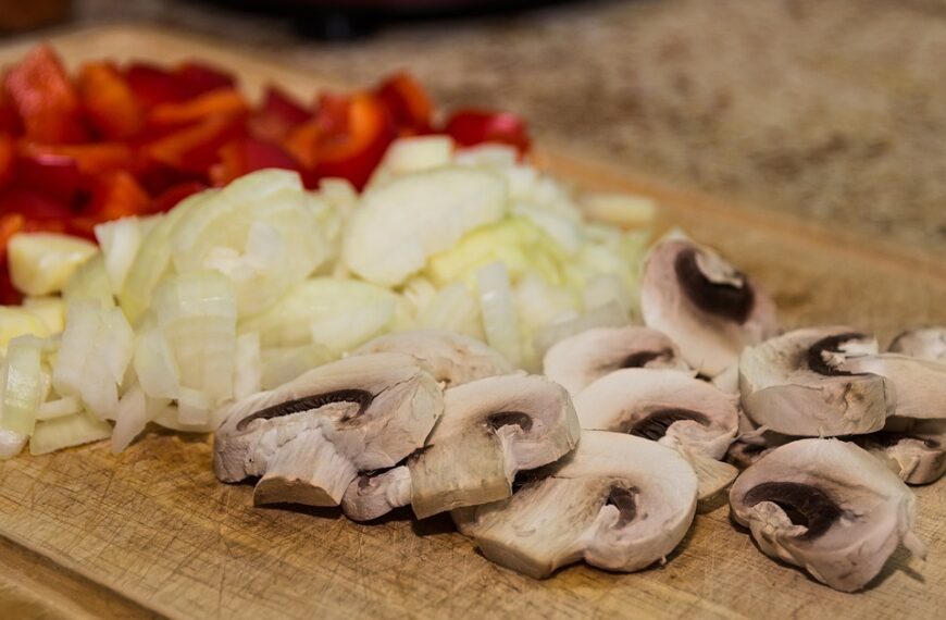 ¿Puedes darme consejos sobre utensilios de cocina que faciliten la limpieza?